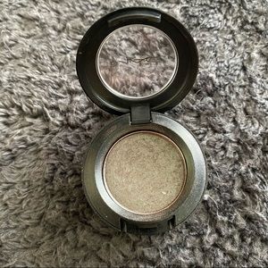 Mac Eye Shadow